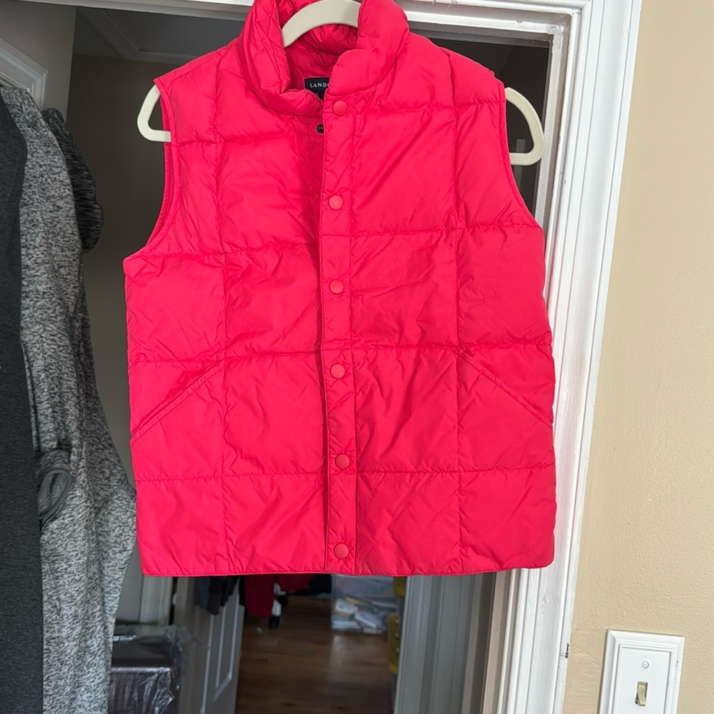 Lands end women’s medium pink vest